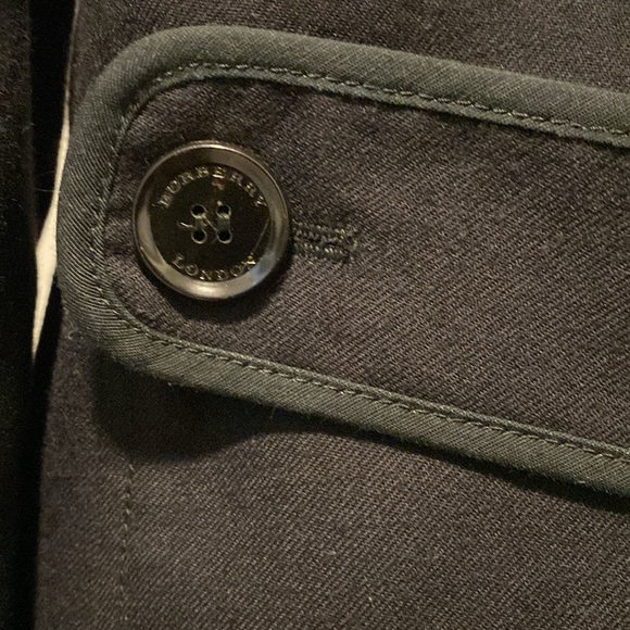 NWOT BURBERRY STUNNING MENS 100% WOOL PEA COAT SIZE LARGE/ 52 EXCELLENT CONDITI - Picture 9 of 16